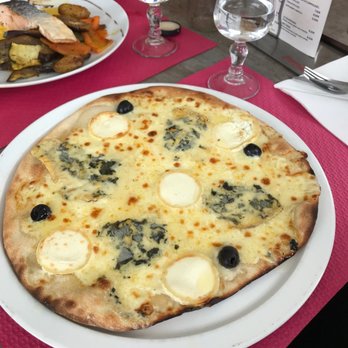 Brasserie Marius - Pizza 4 fromage - Salad Near Me - Lyon, 69 Brasserie Marius - Pizza 4 fromage - Salad Near Me - Lyon, 69