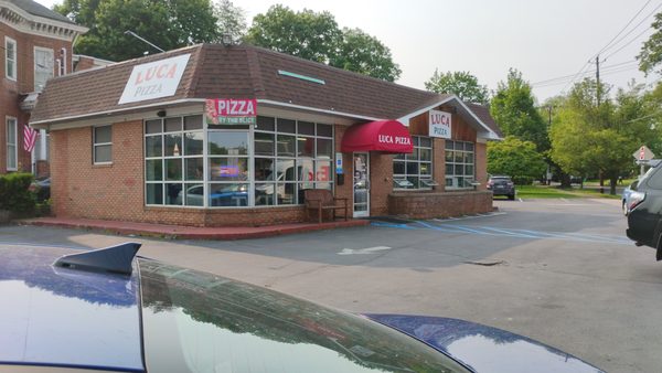 Luca Pizza, 200 Wyoming Ave, Pittston, PA 18643, US - MapQuest