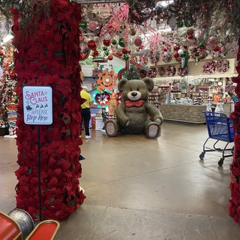 Decorator's Warehouse - Christmas Trees Near Me - Arlington, Texas