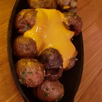 Bar Acuda - Tapas Bars Near Me - Hanalei, Hawaii
