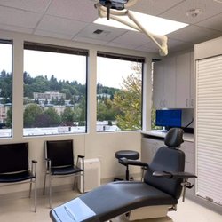 Mercer Island Oral & Maxillofacial Surgery - Exam Room
