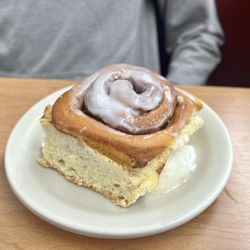 Pancake House - Cinnamon Roll