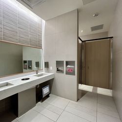 Cedar Park Public Library - Clean restroom! For women :)