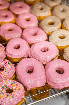 Dough In The Box DONUTS - Marietta by null