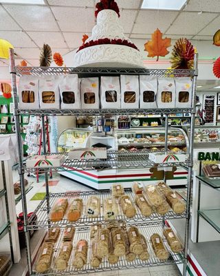 Moio's Italian Pastry Shop by null