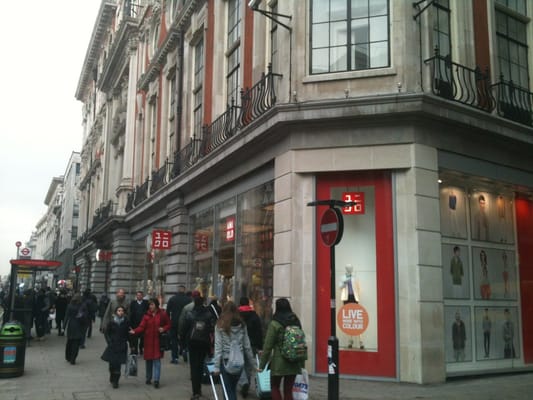 UNIQLO by null
