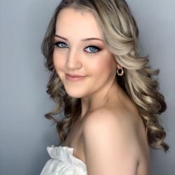 Salon DeSante - Make up & Style