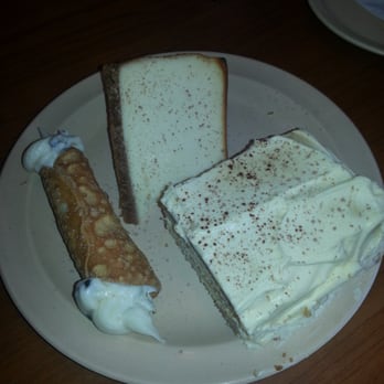 La Villa - Cannoli, Cheesecake, Tiramisu - Italian Near Me - Lynchburg, Virginia La Villa - Cannoli, Cheesecake, Tiramisu - Italian Near Me - Lynchburg, Virginia