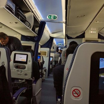 全日空 - Dreamliner 787 Economy Cabin - Airlines Near Me - Hong Kong, HK