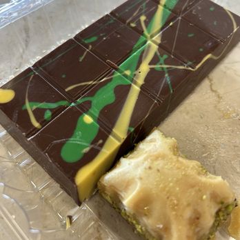 Baklovah Bakery - Dubai chocolate bar & Pistachio baklava - Desserts Near Me - San Antonio, Texas Baklovah Bakery - Dubai chocolate bar & Pistachio baklava - Desserts Near Me - San Antonio, Texas