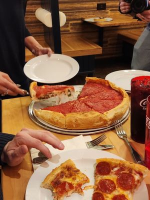Sicilia's Pizzeria by null