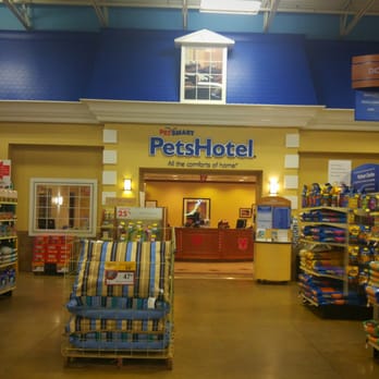 PetSmart - Adorable PetsHotel - Pet Stores Near Me - Chicago, Illinois