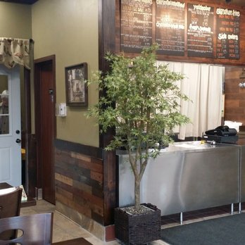 Corner Grill - Modern cozy decor - New American Near Me - Tujunga, California Corner Grill - Modern cozy decor - New American Near Me - Tujunga, California