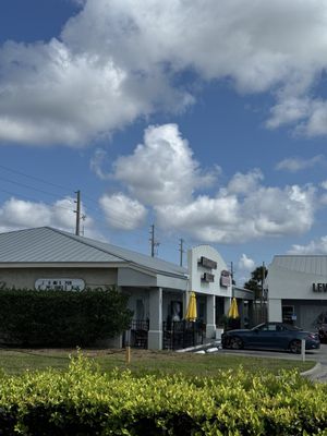 Buddha Thai Bistro by null