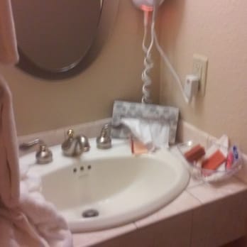 Cardinal Hotel - In-room sink at The Cardinal Hotel. - Hotels Near Me - Palo Alto, California