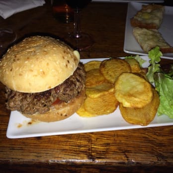 Demain c'est loin.. - Mini-burgers - French Near Me - Paris, 75 Demain c'est loin.. - Mini-burgers - French Near Me - Paris, 75