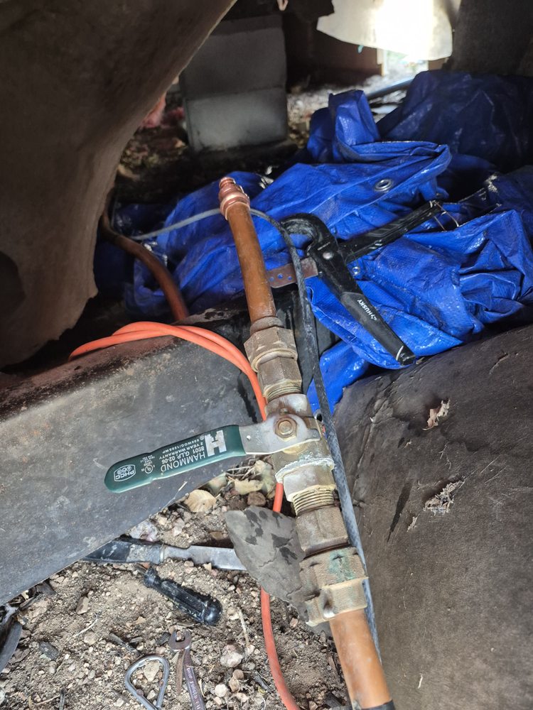 Slide of Plumbing Pros