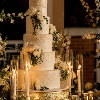 Roobina's Cake - Bakeries Near Me - Glendale, California