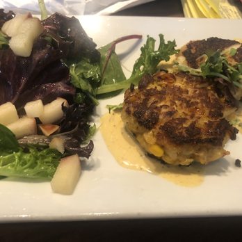 Bobby Van's Grill - Steakhouses Near Me - Jamaica, New York