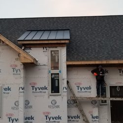 Monroy Contractors - Metal Roof