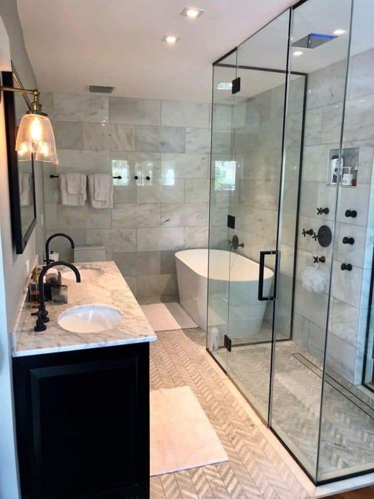 Slide of Acosta Construction