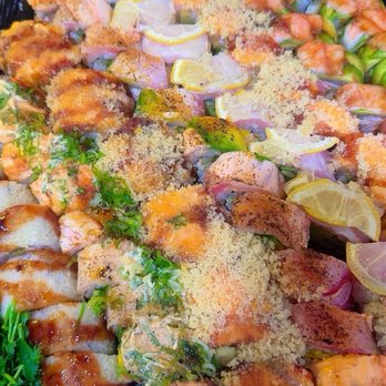 21 Sushi House - Sushi platter - Japanese Near Me - Yucaipa, California 21 Sushi House - Sushi platter - Japanese Near Me - Yucaipa, California