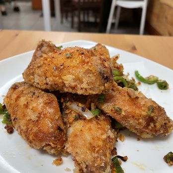 Jinye Cafe - Salt and pepper chicken wings - Chinese Near Me - Quincy, Massachusetts