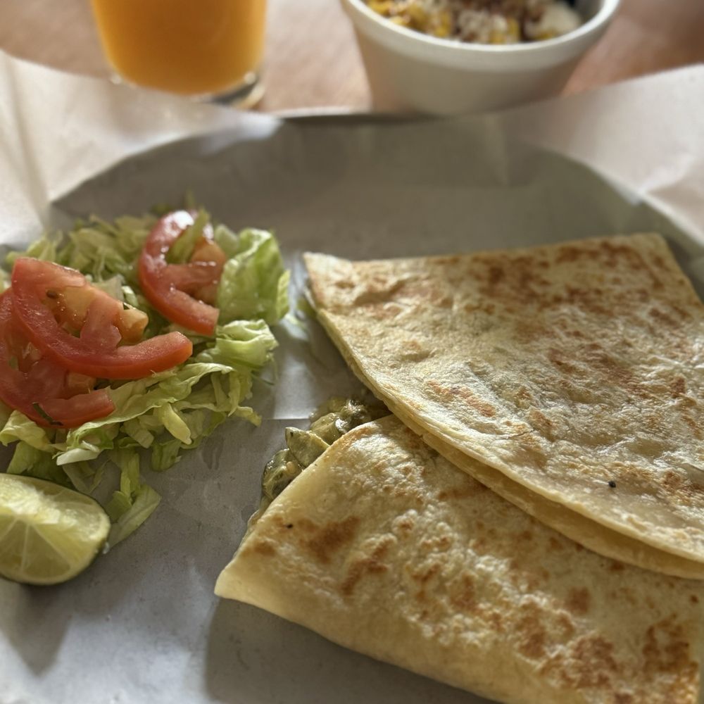 Tacos Chiwas - Quesadilla de rajas - Tacos Near Me - Mesa, Arizona Tacos Chiwas - Quesadilla de rajas - Tacos Near Me - Mesa, Arizona
