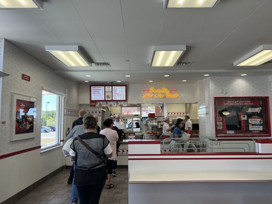 In-N-Out Burger by null