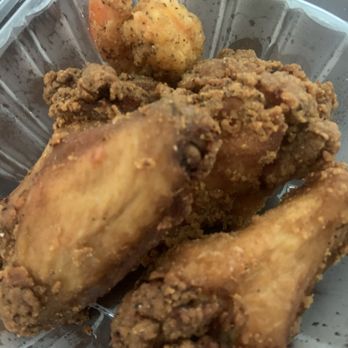 Crab Boat - Good chicken - Seafood Near Me - Waldorf, Maryland