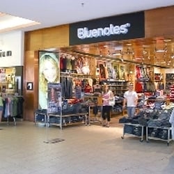Highland Square Shopping Centre