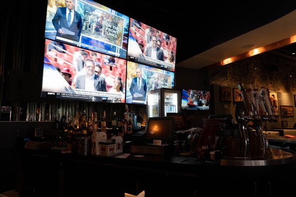 Hard Rock Cafe by null