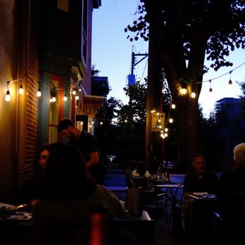 Umai Umai - Outdoor seating - Sushi Bars Near Me - Philadelphia, Pennsylvania