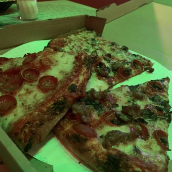 Graffiti pizza - Individual slices - combo, pepperoni, veggie. - Pizza Near Me - Oakland, California