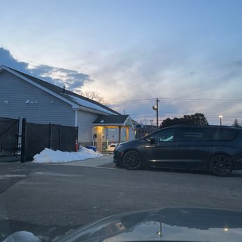 BLOOMIN’ BROTHERS BLOOM BROTHERS - Updated January 2026 - 47 Photos & 27 Reviews - 2