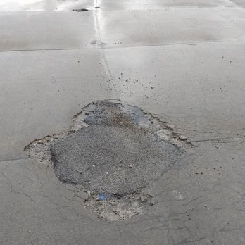 EZ Laundromat - Awful potholes, the owner should be ashamed! - Laundromat Near Me - Excelsior Springs, Missouri EZ Laundromat - Awful potholes, the owner should be ashamed! - Laundromat Near Me - Excelsior Springs, Missouri