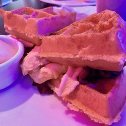 1950s Classic American Diner - The waffle sandwich