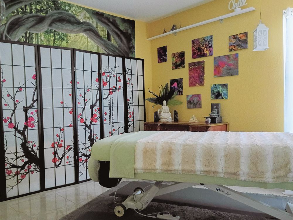 Bodyworx Massage & Wellness Logo