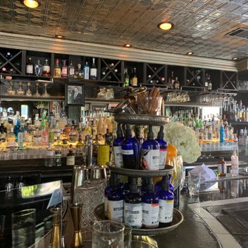 Bowen House - Cocktail Bars Near Me - Dallas, Texas Bowen House - Cocktail Bars Near Me - Dallas, Texas