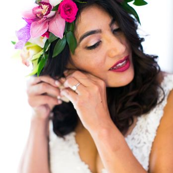 Gold Finch Florals - Floral Designers Near Me - Laguna Beach, California