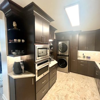 Mayflower Kitchen and Bath - Kitchen - General Contractors Near Me - Vienna, Virginia