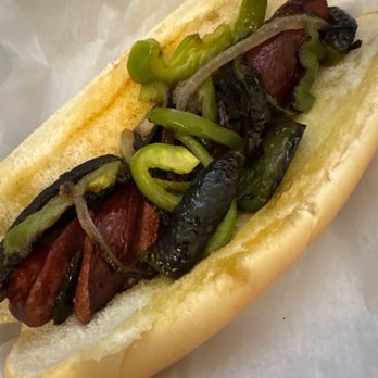 Fat Mama'z - Deep Fried Smoked Sausage - Food Trucks Near Me - Jacksonville, Florida