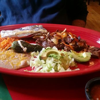 Tres Primos Authentic Mexican Restaurant - Mexican Near Me - Elbridge, New York