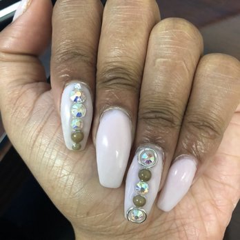Snob nails - Nail Salons Near Me - Temple hills, District of Columbia