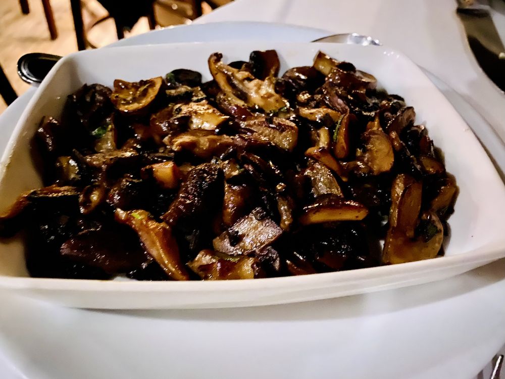 Social spots from Willoughby's On Park