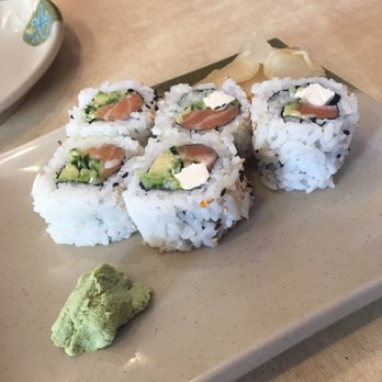 Yo Sushi - Philadelphia roll - Sushi Bars Near Me - Martinez, California Yo Sushi - Philadelphia roll - Sushi Bars Near Me - Martinez, California