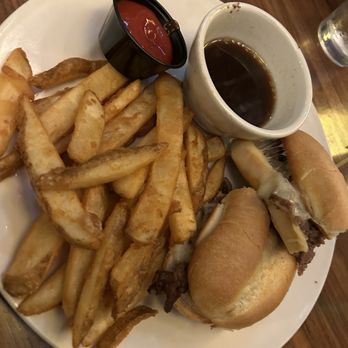 O'Callahans Publick House - French dip sandwich - Irish Pub Near Me - Mocksville, North Carolina