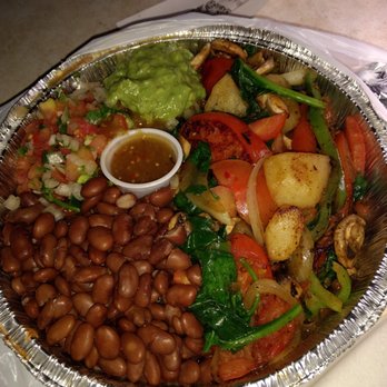 Roberto's Cafe - Delicious Vegetarian Fajita Dinner - Mexican Near Me - Mammoth Lakes, California