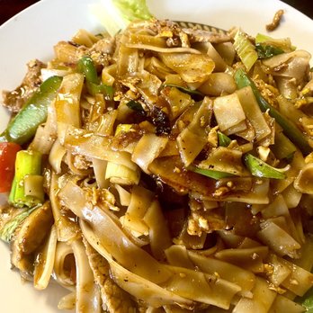 Thai & Lao Bistro - Beef Drunken Noodles. A must get! Delicious and flavorful! - Thai Near Me - Jacksonville, Florida Thai & Lao Bistro - Beef Drunken Noodles. A must get! Delicious and flavorful! - Thai Near Me - Jacksonville, Florida
