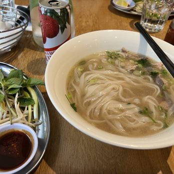 Phô Saint-Georges - Pho au boeuf cru - Vietnamese Near Me - Paris, 01